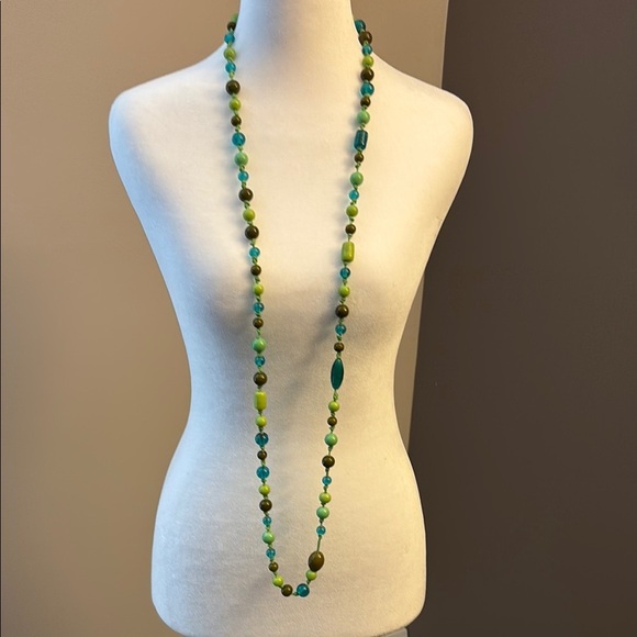 Handmade  Glass Beaded Necklace in Green and Blue - Picture 2 of 3